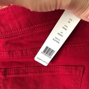 Romeo and Juliet skinny jeans NWT